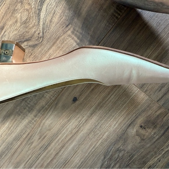 Salvatore Ferragamo Vintage Light Gold Metallic Sliver Gold Heel Isze 8 2A - Picture 7 of 15